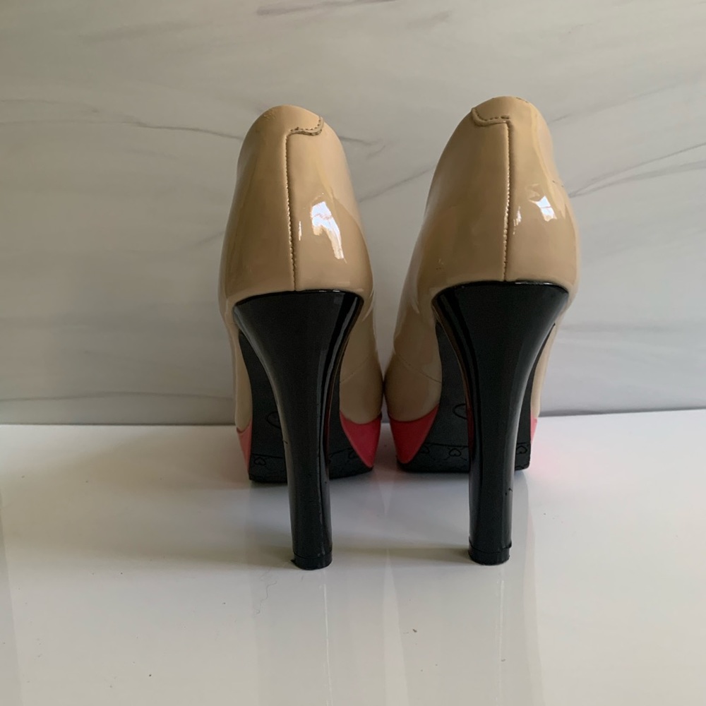 Four Inch Heels - Picture 3 of 3